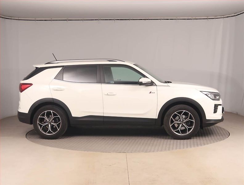 SsangYong Korando (2024) Clever 1.5 T-GDI - fotka 6 z 18