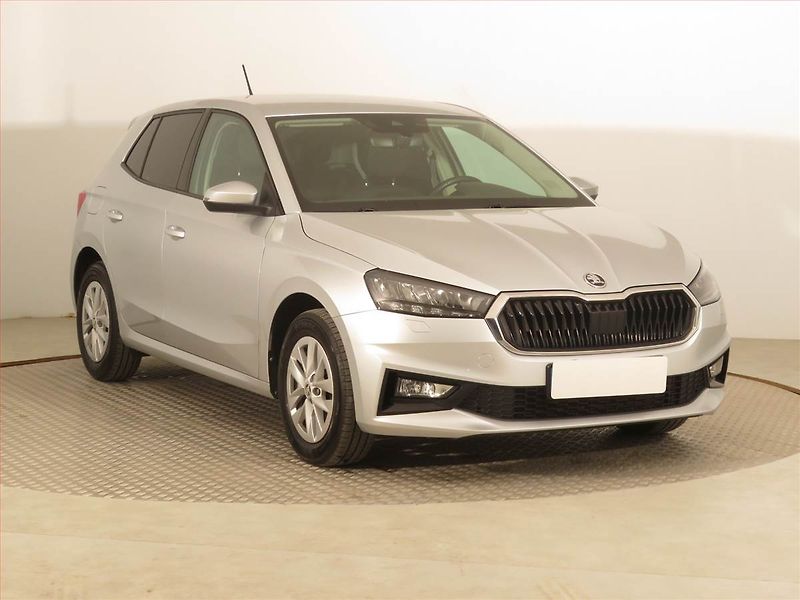 Škoda Fabia (2022) 1.0 TSI, Serv.kniha, Tempomat - fotografie inzerátu
