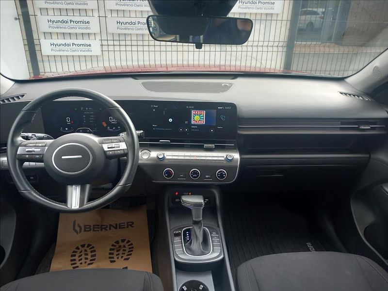 Hyundai Kona 1,0 T-GDI DCT COMFORT CLUB NAV - fotka 9 z 19