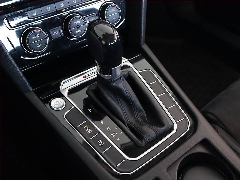 Volkswagen Passat (2017) 2.0 TDI, 4X4, Automat - fotka 13 z 25