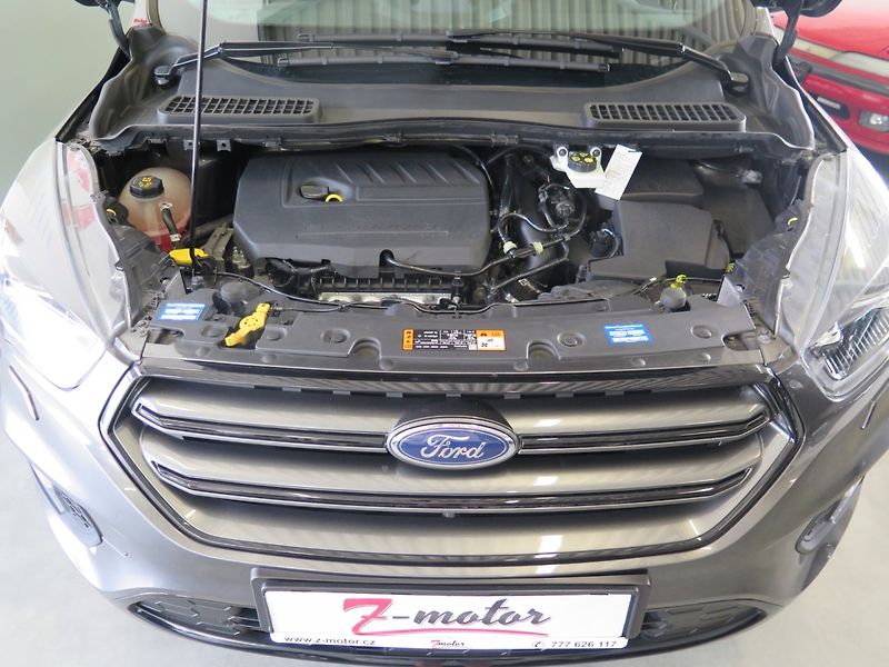Ford Kuga (2018) 1.5EB,klima,kamera,navi,výhřev - fotka 22 z 28