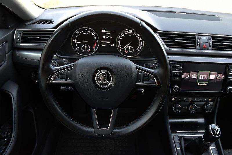 Škoda Superb 2.0 TDi CR,DKLIMA,VÝHŘEV,TEMP - fotka 13 z 50