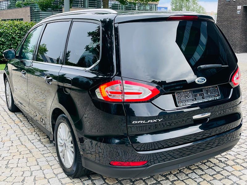 Ford Galaxy 2.0TDCi MANUÁL 7MÍST TAŽNÉ - fotka 16 z 53