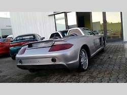 Replika Porsche Carrera GT.