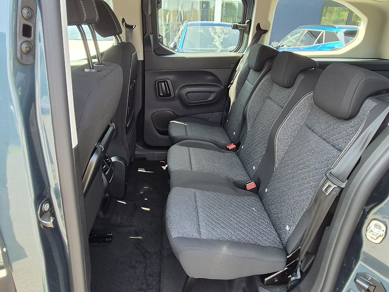 Peugeot Rifter (2026) LONG ALLURE BlueHDi 130k MAN6 - fotka 9 z 20