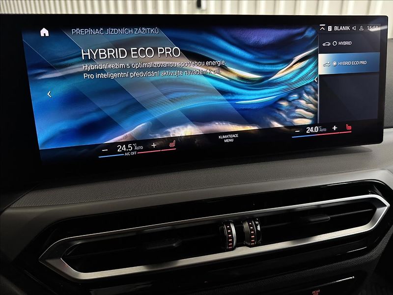 BMW Řada 3 330E 215kW XDRIVE TAŽNÉ 2XALU - fotka 34 z 50