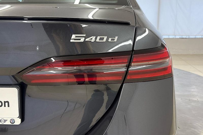 BMW Řada 5 540d xDrive Sedan - fotka 5 z 13