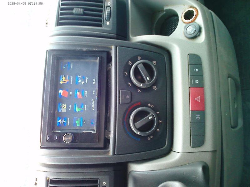 Citroën Jumper (2009) 2.2 HDi,L4H2,74 kW,7míst,klima - fotka 14 z 21