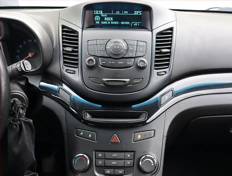 Chevrolet Orlando (2013) 2.0 VCDi, 7 míst, Serv.kniha - fotka 12 z 19