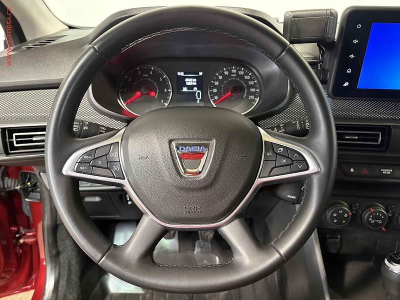 Dacia Sandero (2022) 1.0TCe, 1.maj,ČR, Klima - fotka 14 z 14