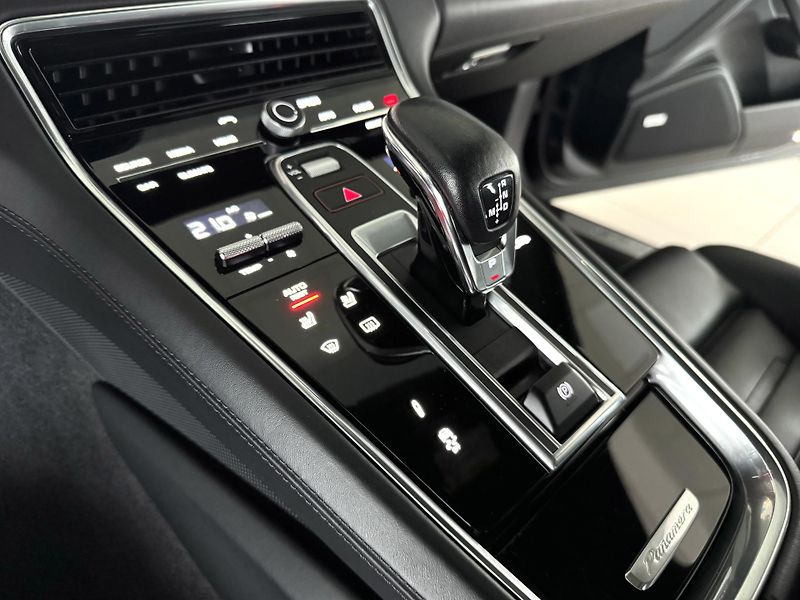 Porsche Panamera 4S 324kW*Chrono*Webasto*Panora - fotka 28 z 47