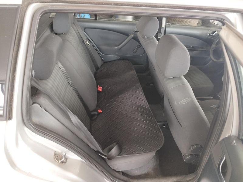 Škoda Octavia (2003) 1,6MPi 75KW KLIMATRONIK, TAŽNÝ - fotka 11 z 17