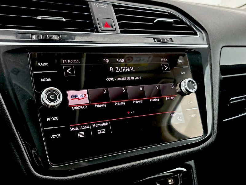 Volkswagen Tiguan Highline 4MOT DSG - fotka 12 z 30