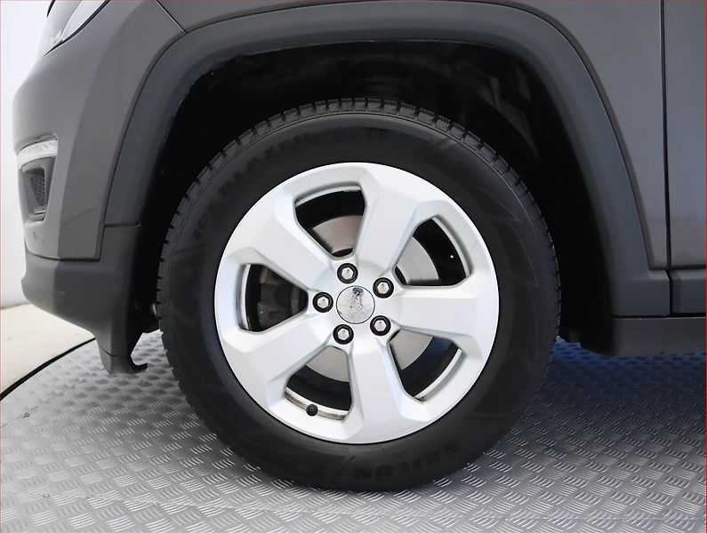 Jeep Compass (2020) 1.4 MultiAir, Serv.kniha - fotka 15 z 22