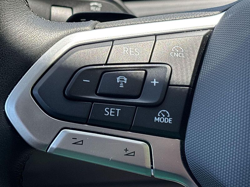 Volkswagen Tiguan (2025) 1.5 eTSI DSG People - fotka 16 z 30
