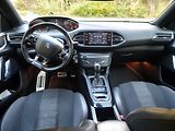 Peugeot 308 (2018) - náhled 10