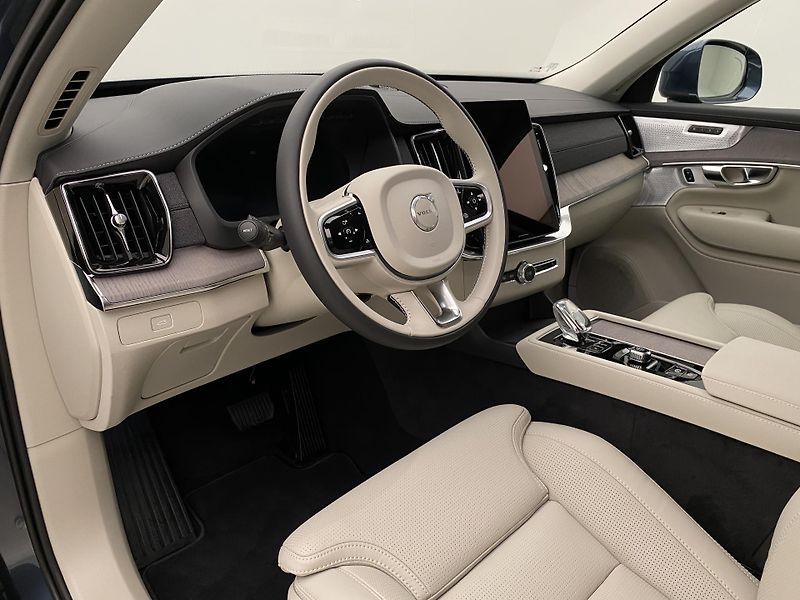 Volvo XC90 (2026) B5 AWD AUT BRIGHT PLUS 7míst - fotka 25 z 71