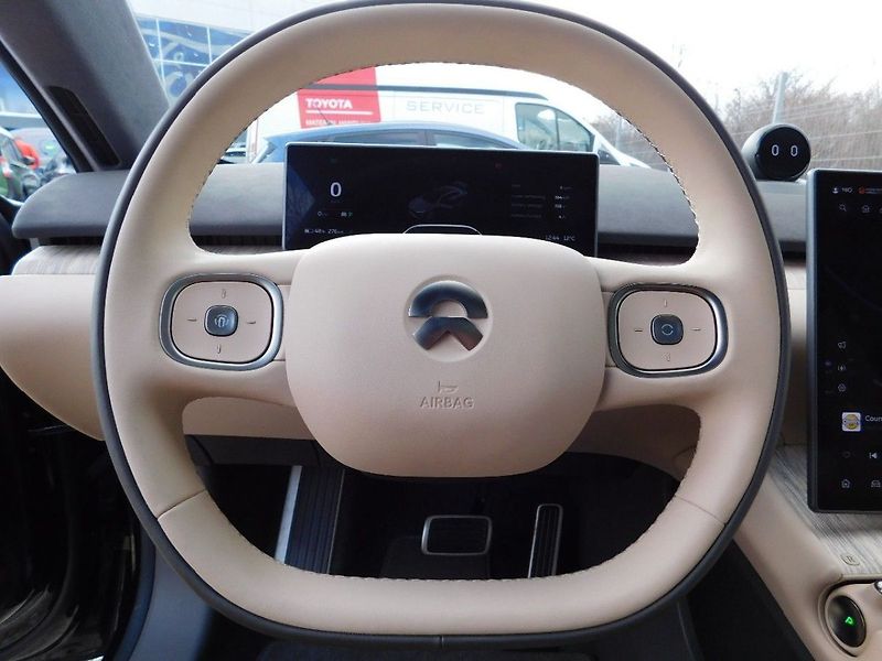 NIO ET7 PŘEDVÁDĚCÍ VŮZ, ZÁRUKA,480KW - fotka 31 z 33