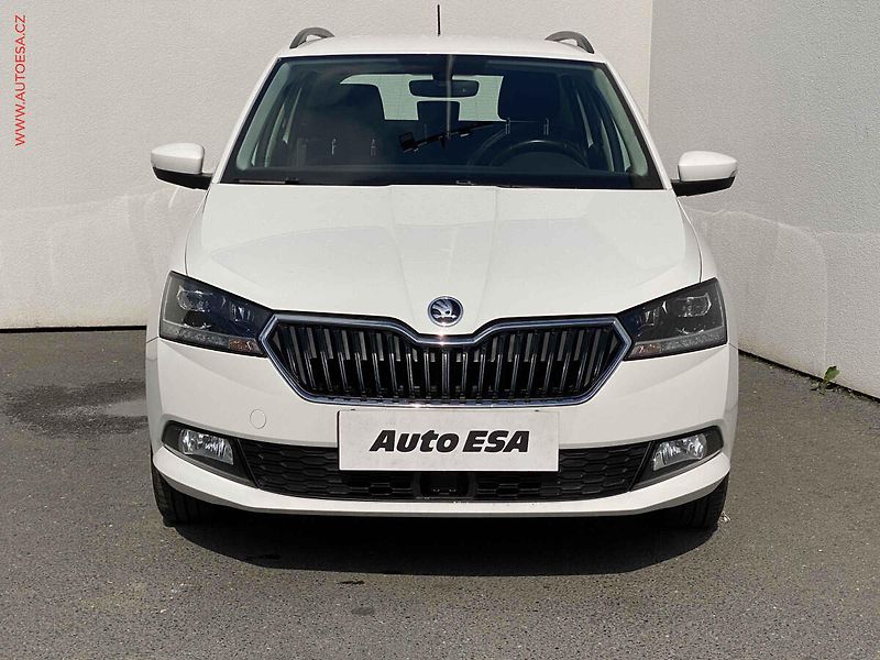 Škoda Fabia (2021) 1.0 TSi, 2.maj,ČR, Style, - fotka 2 z 18