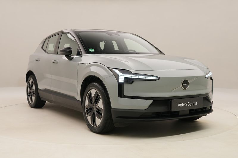 Volvo EX30 PURE ELECTRIC SINGLE PLUS CZ - fotka 15 z 63