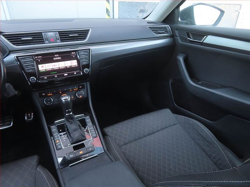 Škoda Superb (2016) 2.0 TSI, 4X4, Automat, Navi - fotka 8 z 28
