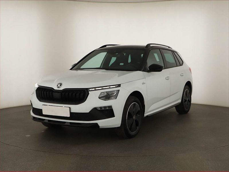 Škoda Kamiq (2025) 1.0 TSI, MONTE CARLO, KEYLESS - fotka 2 z 15