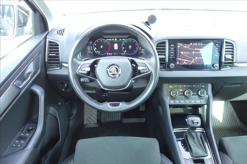Škoda Karoq 2,0 TDi,ČR,4x4,PANORAMA,STYLE. - fotka 21 z 50