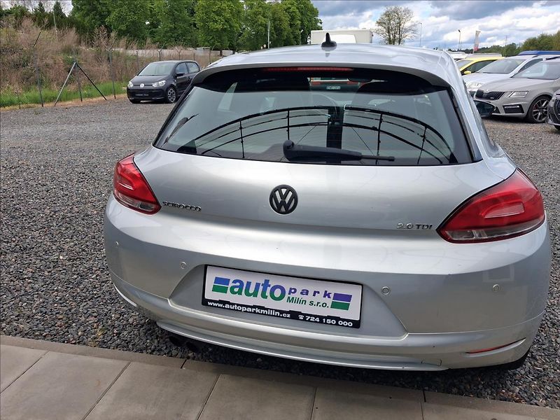 Volkswagen Scirocco 1,9 2.0 TDi, kůže - fotka 6 z 13