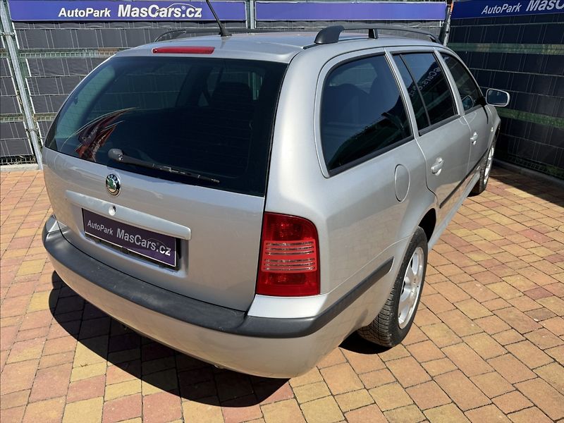 Škoda Octavia I 1.9 TDI Style 96kW - fotka 5 z 16
