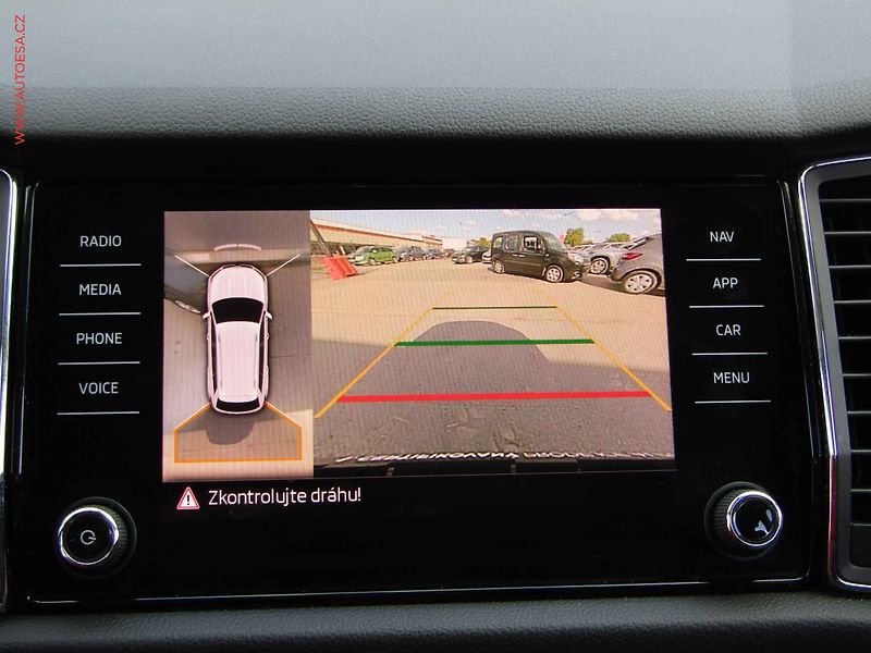 Škoda Kodiaq (2017) 1.4 TSi, Style, LED, navi - fotka 21 z 25
