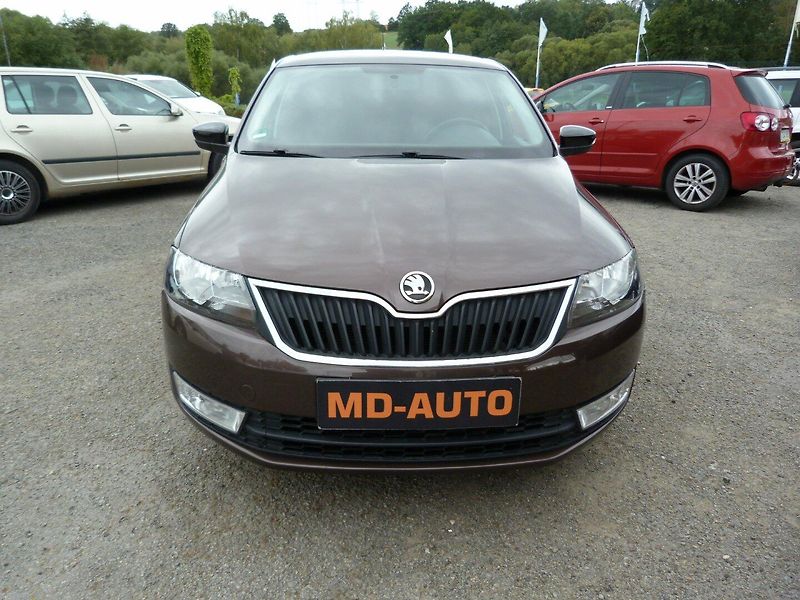 Škoda Rapid 1.2 tsi 81 kw - fotka 2 z 19