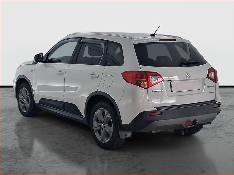 Suzuki Vitara (2015) 1.6 DDiS, 4X4, Navi, Tempomat - fotka 4 z 19