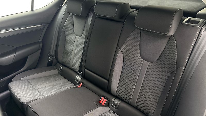 Škoda Octavia 1.5 TSI Style - fotka 16 z 26