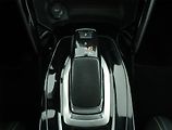 Peugeot 2008 (2021) GT 50 kWh, SoH 85%, Automat - náhled 13