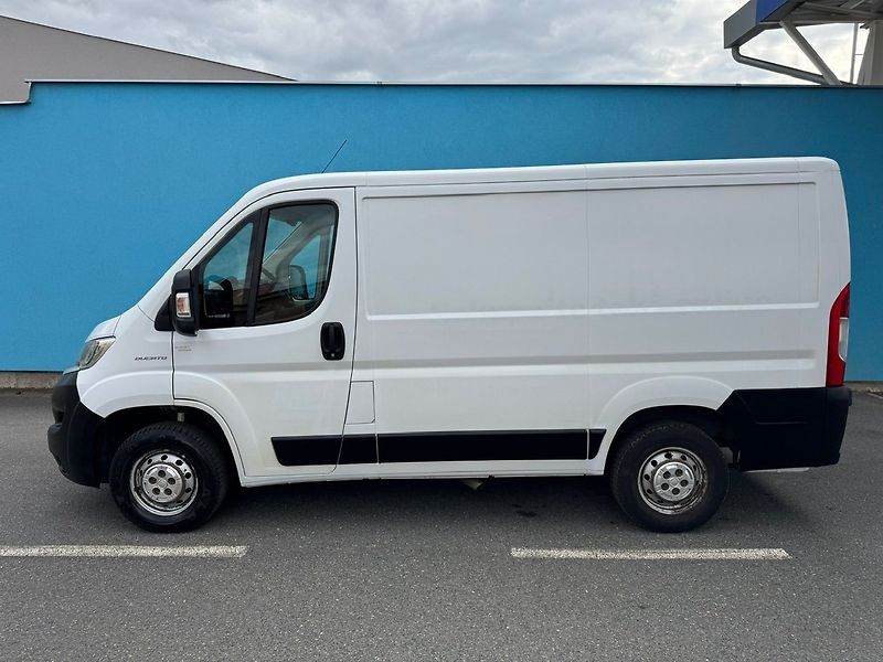 Fiat Ducato (2019) 2.3 96kW L1H1 chlazení/topení - fotka 2 z 40