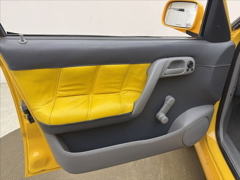 Škoda Felicia 1,6 FUN PO KOMPLETNÍ RENOVACI - fotka 14 z 33