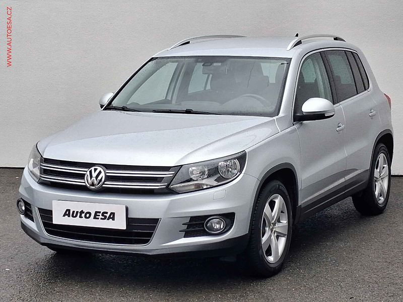 Volkswagen Tiguan (2016) 2.0 TDi, Sport&Style, navi - fotka 3 z 16
