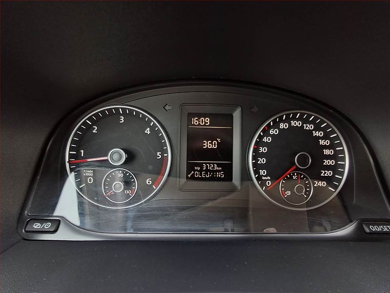 Volkswagen Caddy (2014) 1.6 TDi, ČR, DPH - fotka 8 z 11