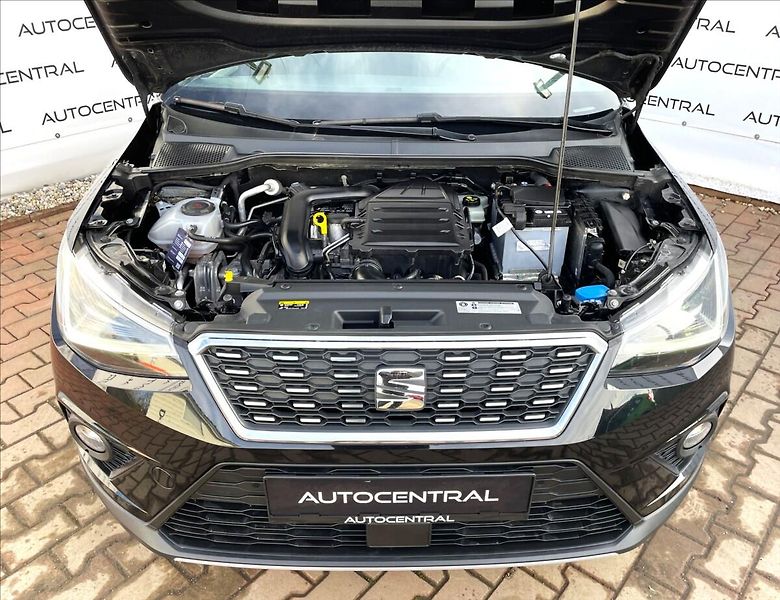 Seat Arona 1,0 TSi,Xcellence,STK do 2/28 - fotka 8 z 25
