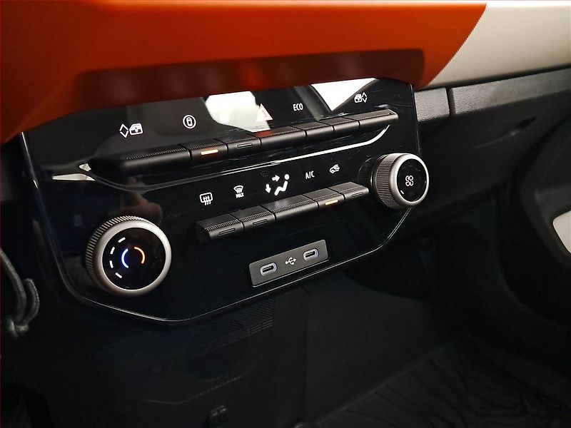 Dacia Spring (2025) Electric 65 (27 kWh), SoH 96% - fotka 19 z 20