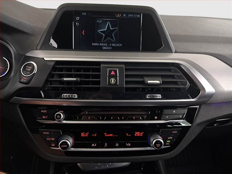 BMW X3 (2018) M Sport xDrive20i - fotka 12 z 20