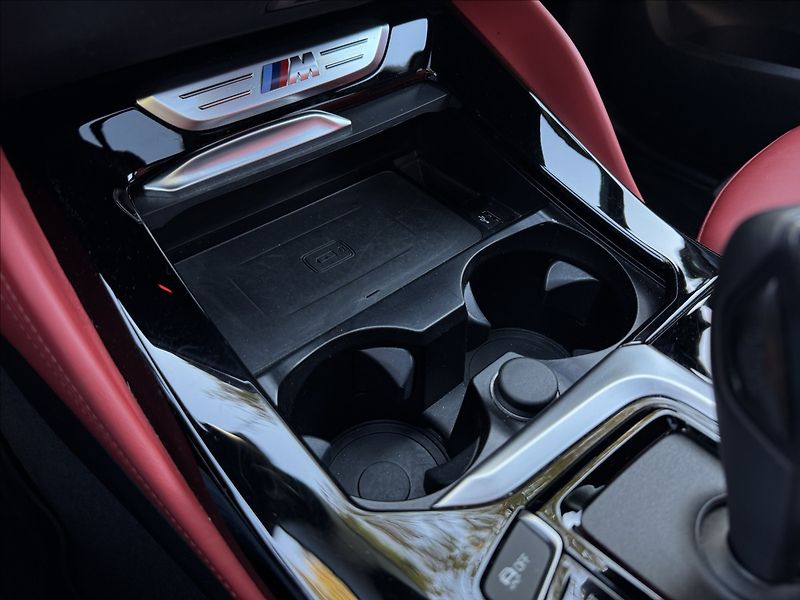 BMW X4 M40i - fotka 19 z 36