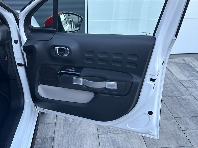 Citroën C3 1,2 82PS  Feel Komfort - fotka 18 z 52