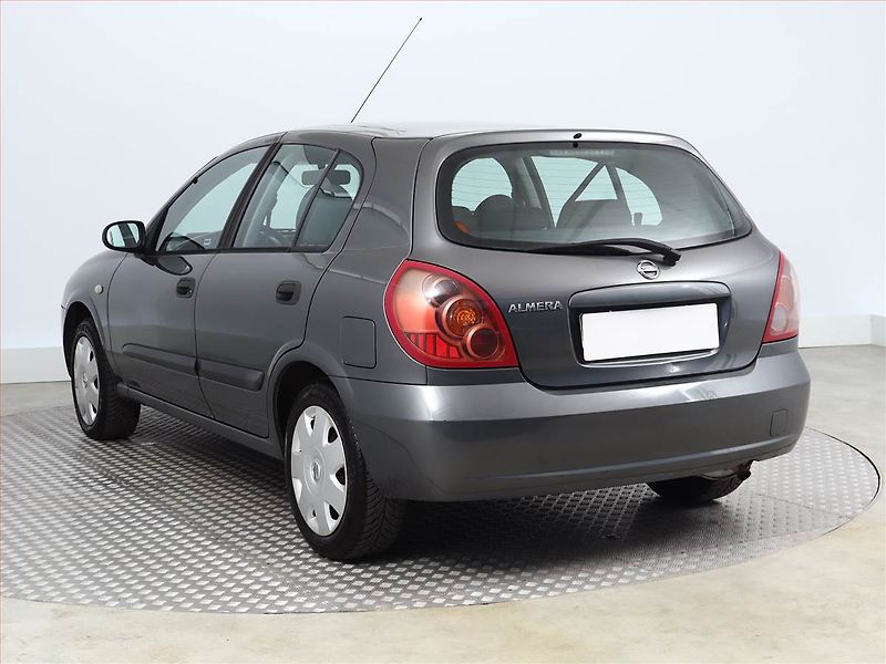 Nissan Almera (2007) 1.5, po STK, dobrý stav - fotka 4 z 10