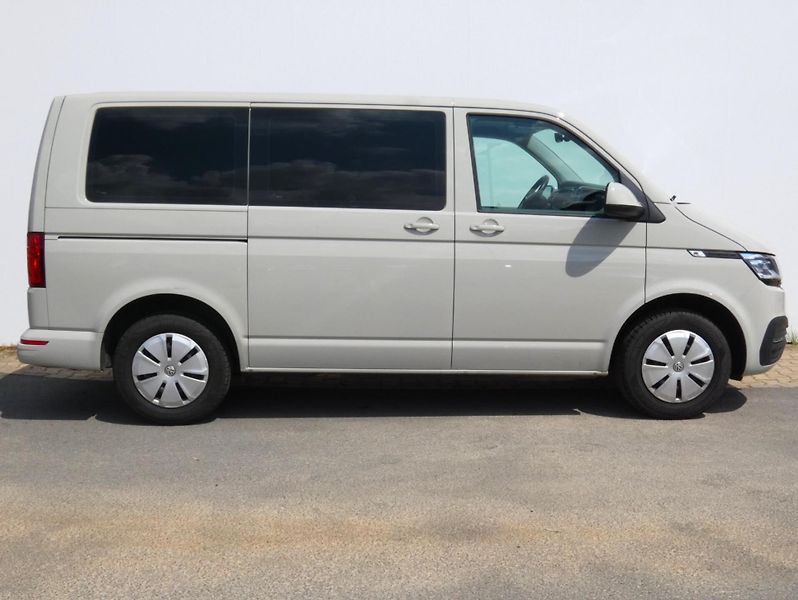 Volkswagen Transporter 2.0 TDI 110KW 8-MÍST - fotka 3 z 27