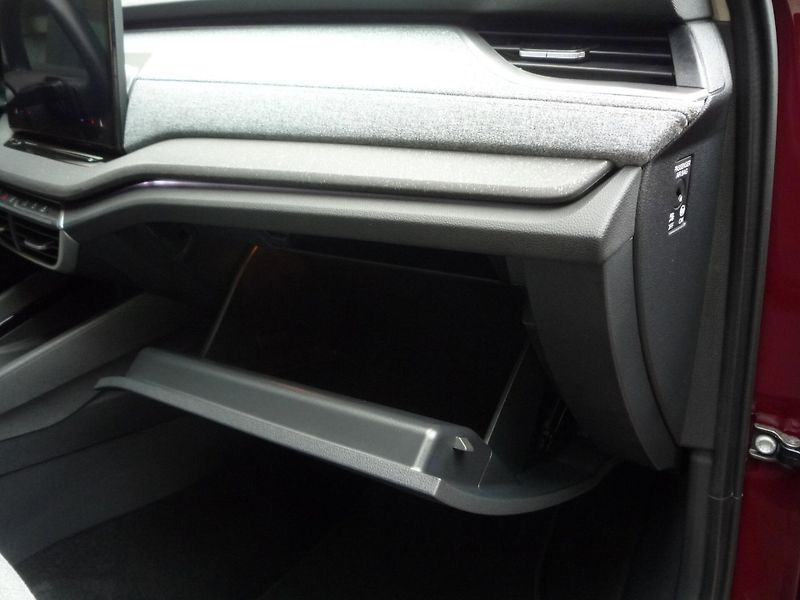 Škoda Octavia (2024) 2,0TDi 110kW DSG Top Selection - fotka 16 z 18