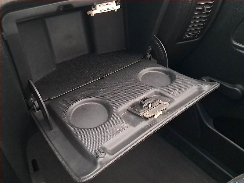 Seat Ibiza (1995) 1.4, po STK, Tažné, rezervace - fotka 13 z 14