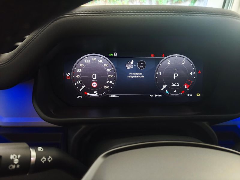 Land Rover Defender (2023) 110 X Dynamic - fotka 5 z 12