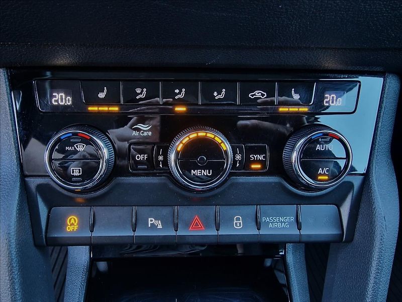 Škoda Karoq 2.0 TDI Style,původ ČR,1.Maj. - fotka 33 z 50