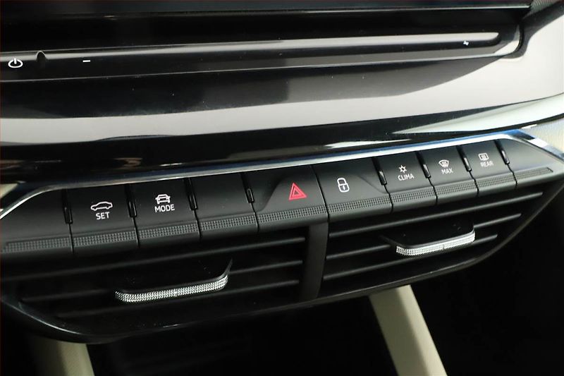 Škoda Octavia (2021) Style 1.5 TSI, ČR,1.maj - fotka 14 z 16